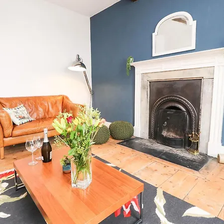 Dyson House *