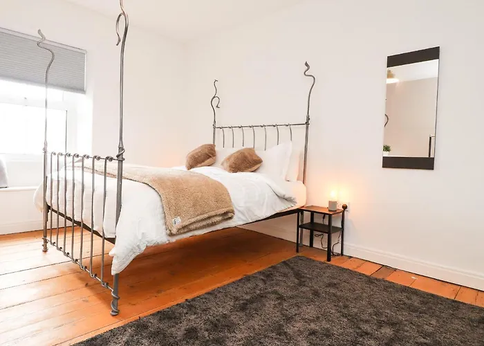 Dyson House * Skipton